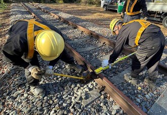 【夜間のお仕事！】現場作業スタッフ(鉄道線路の保守メンテナンス)